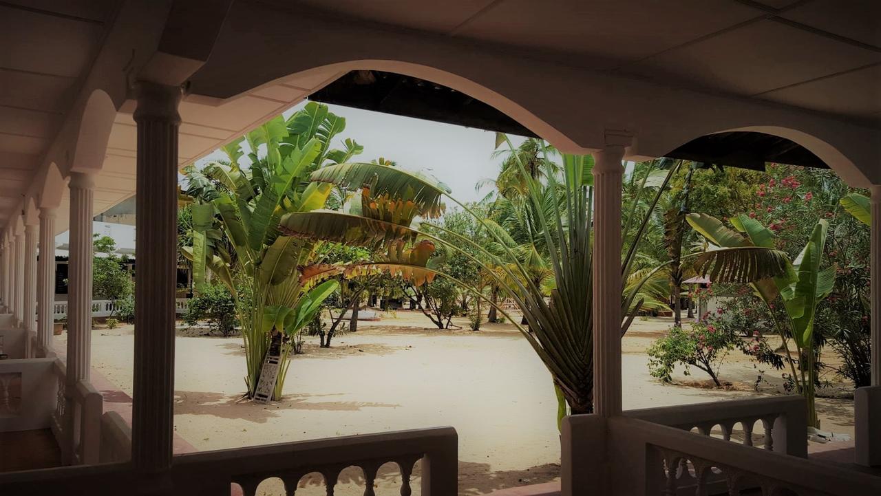 Alfresco Beach Hotel Uppuveli Exterior foto